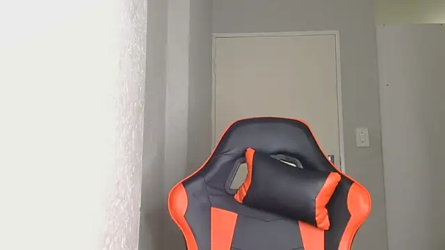 Ballenciaa online show from 10/31/25, 07:10