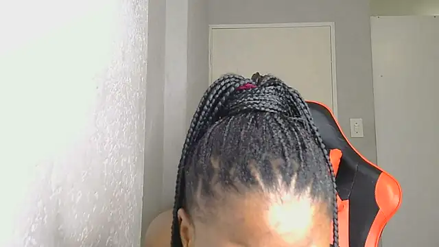 Ballenciaa online show from 11/15/25, 08:24