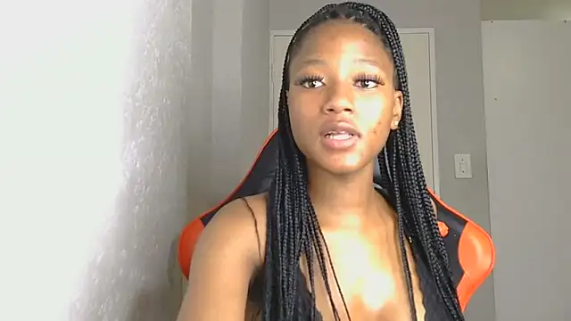 Ballenciaa online show from 10/29/25, 07:13