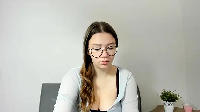 KatySensualy online show from 10/30/25, 04:15