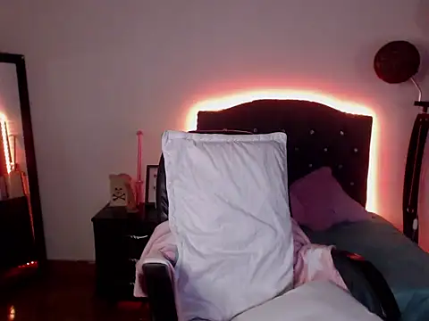  lia baby online show from 09/23/25, 01:51