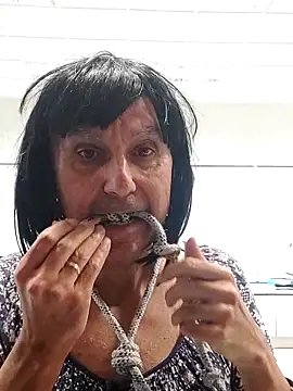 Emily de Carla online show from 10/23/25, 02:49