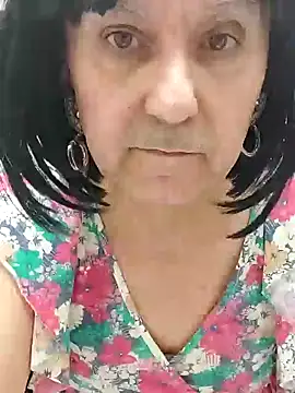 Emily de Carla online show from 11/17/25, 03:49