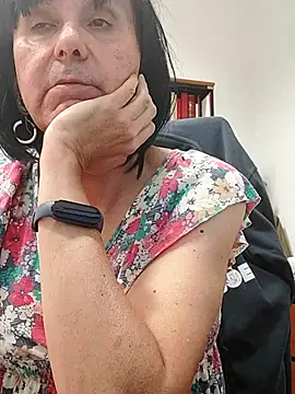 Emily de Carla online show from 11/20/25, 04:07