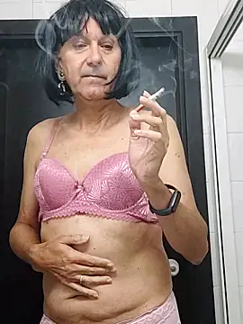 Emily de Carla online show from 10/17/25, 06:28