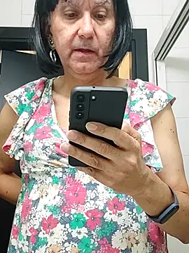 Emily de Carla online show from 11/05/25, 04:43