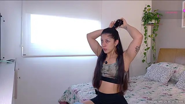 sarah rayy online show from 01/14/26, 09:07