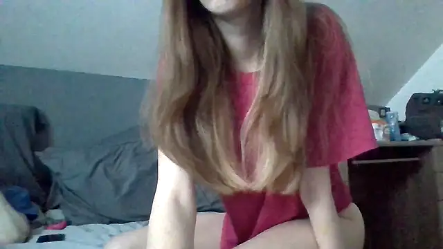 sarah2007 online show from 11/05/25, 06:22