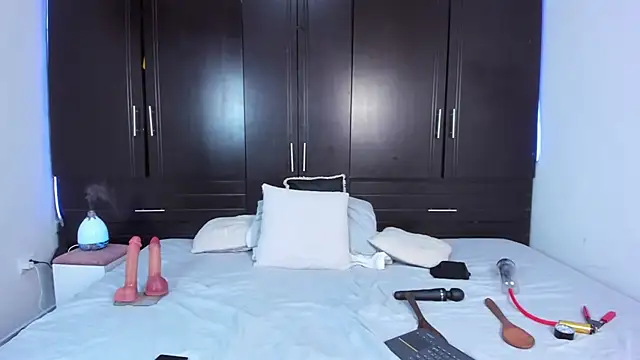 zadders yb online show from 10/02/25, 04:05