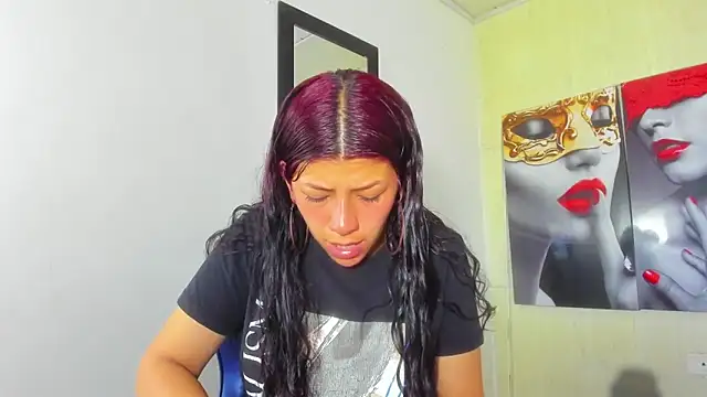 Raven Rouge  online show from 11/20/25, 04:46