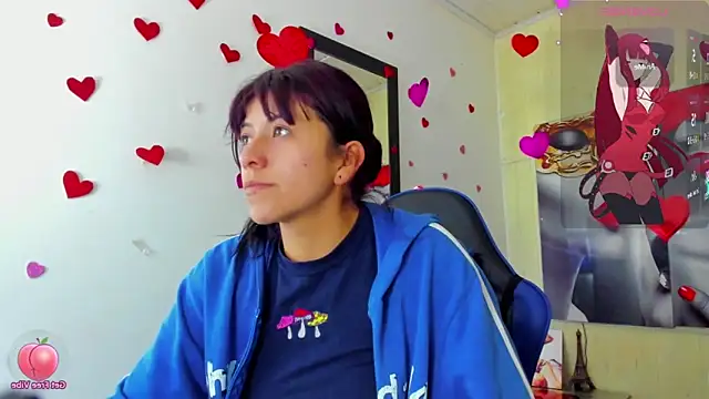 Snapshot of Raven_Rouge_ chatting on 02/17/26, 08:17 Raven Rouge online show from 02/17/26, 08:17