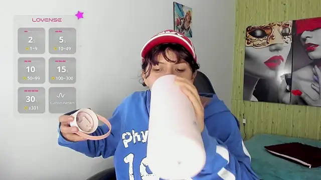 Raven Rouge  online show from 03/04/26, 09:00