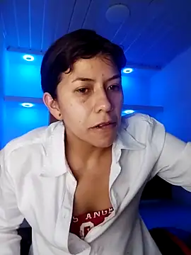 Snapshot of Raven_Rouge_ chatting on 02/11/26, 09:25 Raven Rouge online show from 02/11/26, 09:25