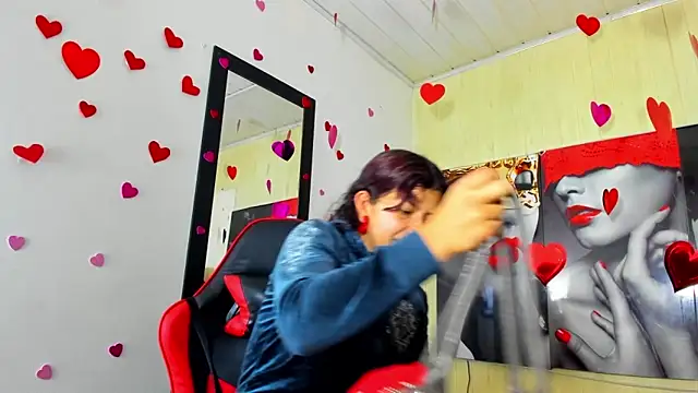 Snapshot of Raven_Rouge_ chatting on 03/02/26, 08:16 Raven Rouge online show from 03/02/26, 08:16