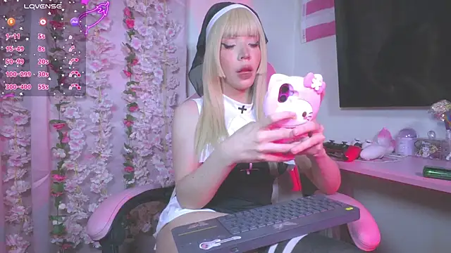 victoriabb28 online show from 06/03/26, 03:40