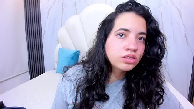 Nicol Chang online show from 02/05/26, 08:15