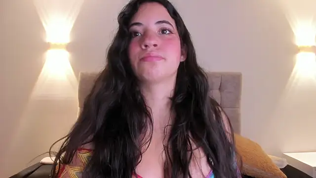 Nicol Chang online show from 09/30/25, 03:56