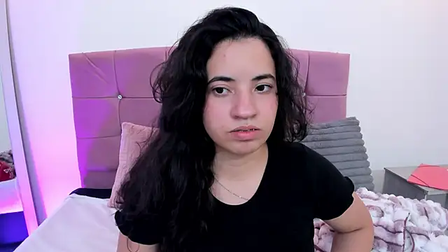 Nicol Chang online show from 02/20/26, 08:44