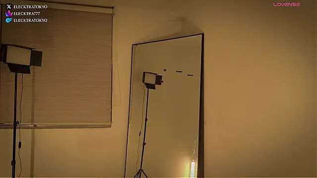 alexxatokyo online show from 11/28/25, 12:55