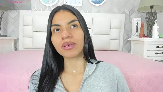 naia cox online show from 11/08/25, 03:43