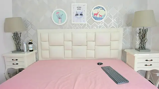 naia cox online show from 03/13/26, 03:55