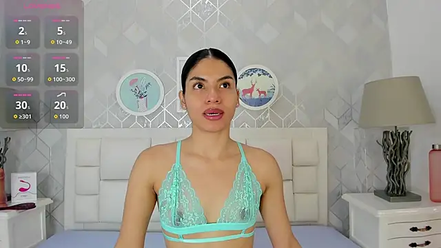 naia cox online show from 09/16/25, 03:40