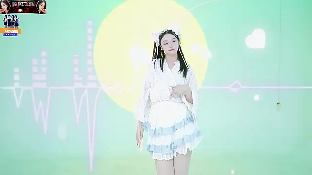 1X-one online show from 09/23/25, 03:13