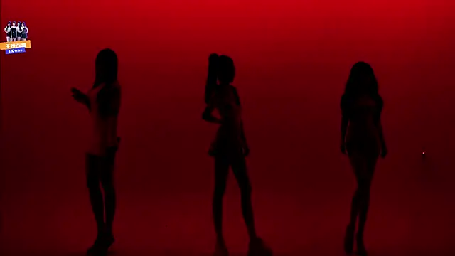 1X-one online show from 11/05/25, 04:04