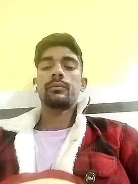 Snapshot of alone_-_deep chatting on 12/19/25, 11:56 alone - deep online show from 12/19/25, 11:56