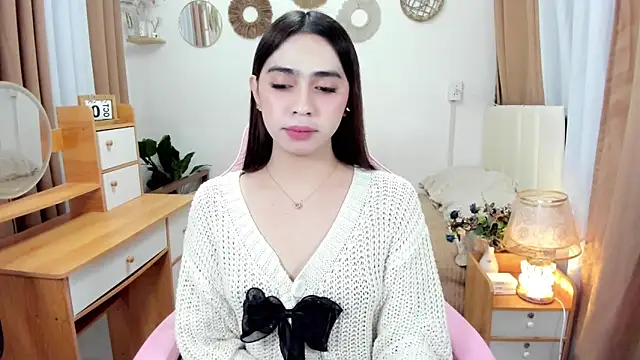 joyfulmartinaa online show from 10/15/25, 05:21