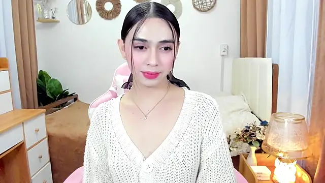 joyfulmartinaa online show from 09/25/25, 04:24