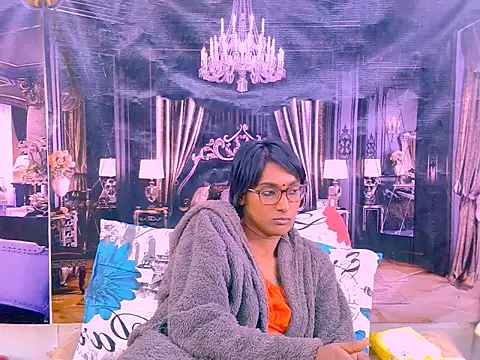 Snapshot of IndianRebel4u2Luv chatting on 06/11/26, 12:32 IndianRebel4u2Luv online show from 06/11/26, 12:32