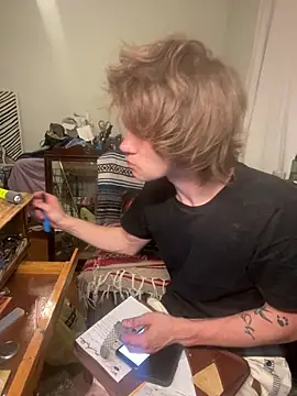 XanderOzzz online show from 06/03/26, 03:51
