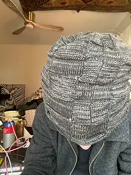 XanderOzzz online show from 02/12/26, 01:55