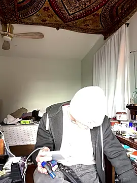 XanderOzzz online show from 01/13/26, 08:13