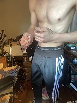 XanderOzzz online show from 04/19/26, 01:01