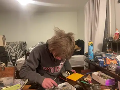 XanderOzzz online show from 05/01/26, 04:28