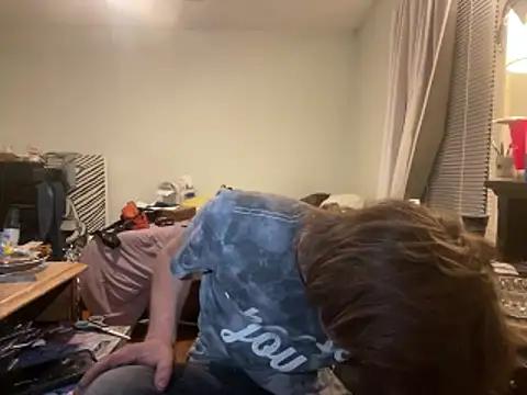 XanderOzzz online show from 06/18/26, 09:08