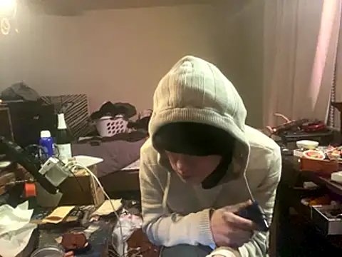 XanderOzzz online show from 12/15/25, 10:54