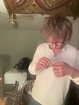 XanderOzzz online show from 04/21/26, 07:59
