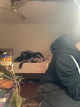 XanderOzzz online show from 02/22/26, 04:15