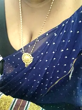 Snapshot of Tamil-rami chatting on 09/16/25, 06:25 Tamil-rami online show from 09/16/25, 06:25