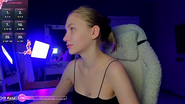 Ammi bliss online show from 10/06/25, 03:19