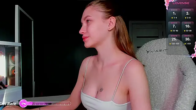 Ammi bliss online show from 10/19/25, 03:20
