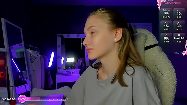 Ammi bliss online show from 10/11/25, 03:18