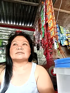 Snapshot of Mari_fvcks chatting on 10/18/25, 02:46 Mari fvcks online show from 10/18/25, 02:46