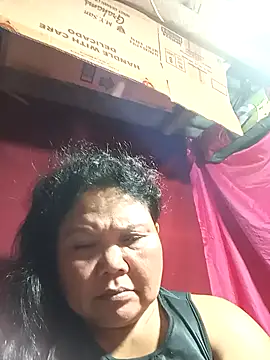 Snapshot of Mari_fvcks chatting on 10/21/25, 01:05 Mari fvcks online show from 10/21/25, 01:05