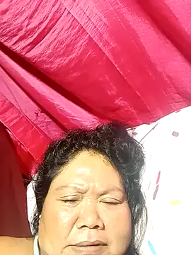 Snapshot of Mari_fvcks chatting on 10/16/25, 04:37 Mari fvcks online show from 10/16/25, 04:37