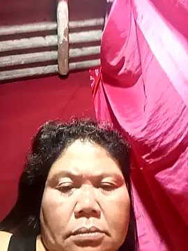 Snapshot of Mari_fvcks chatting on 10/02/25, 07:17 Mari fvcks online show from 10/02/25, 07:17