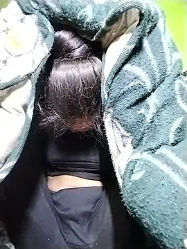 Snapshot of Punam_ji chatting on 01/09/26, 01:01 Punam ji online show from 01/09/26, 01:01